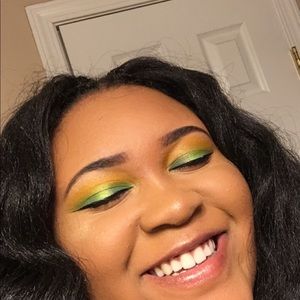 Meet your Posher, Leah